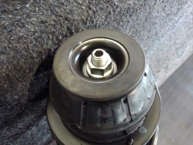 Front Left Strut Assembly TOYOTA Aqua 2015 DAA-NHP10 4852052870 - Image 2