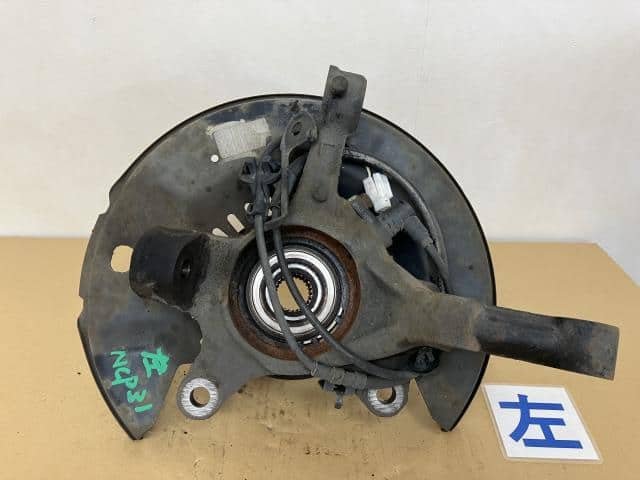 Front Left Knuckle Hub Assembly TOYOTA bB 2002 TA-NCP31 4321252020 - Image 3